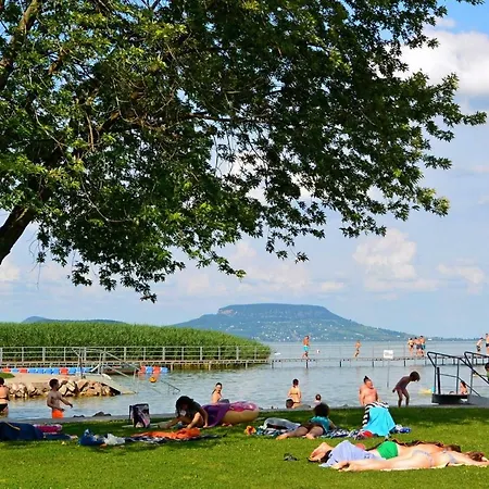 1 Apartmán Balatongyörök